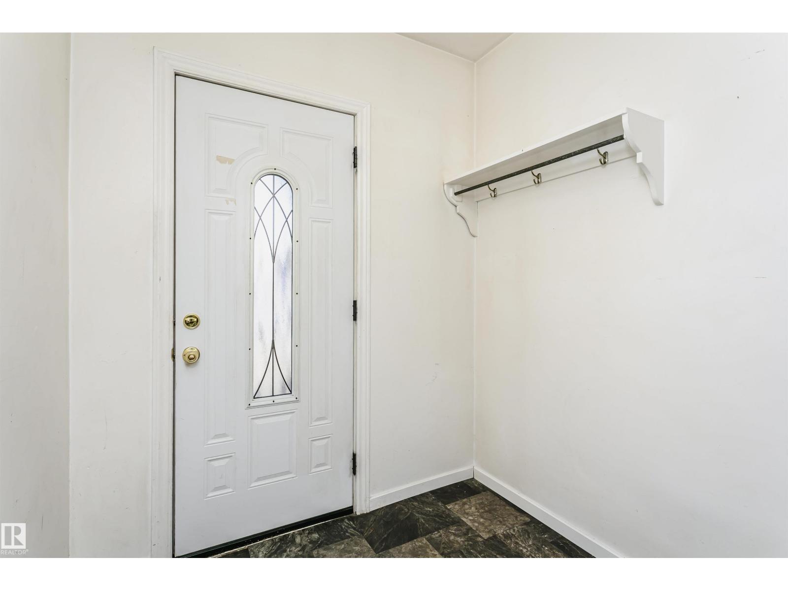 10035 81 AV NW NW