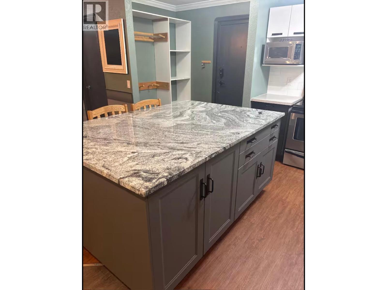 20 Kettle View Road Unit# 321