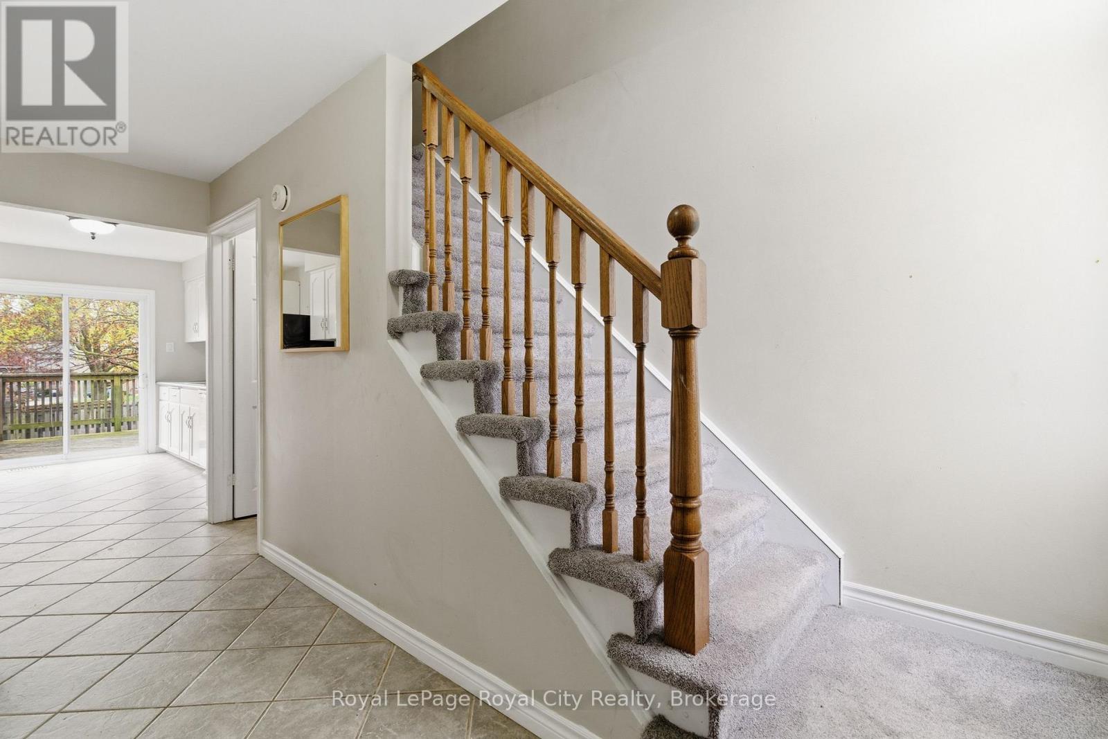 11 SAGEWOOD PLACE