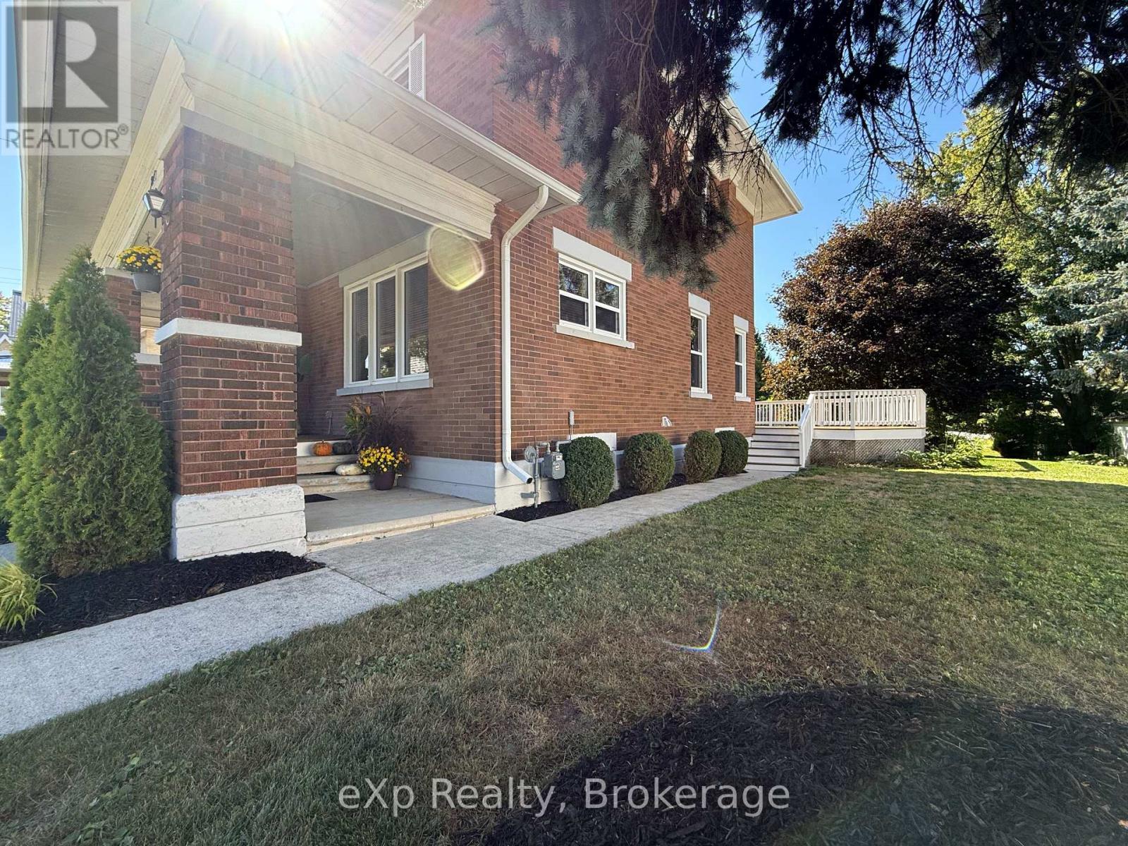 39 ELORA STREET