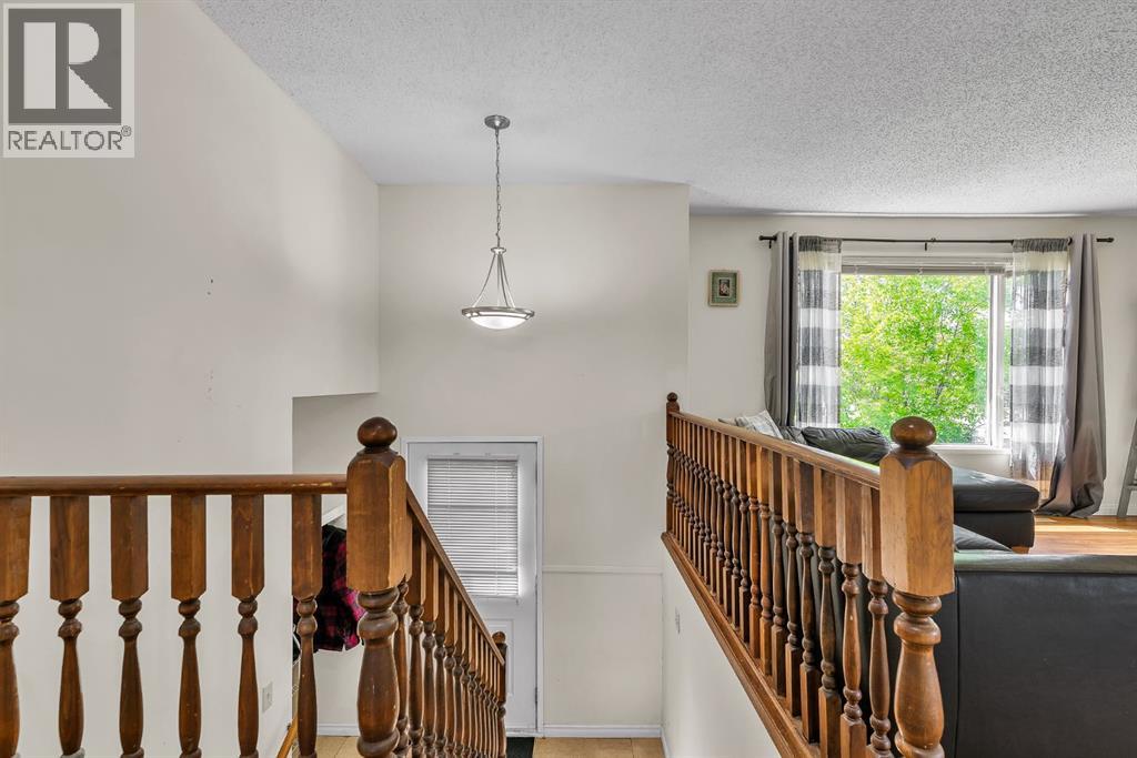 502 Maplewood Drive
