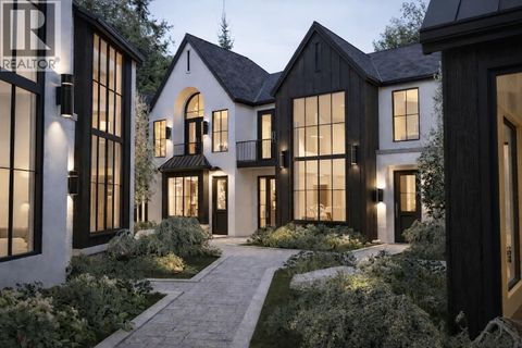 13 3712 EDGEMONT BOULEVARD North Vancouver BC V7R2P7