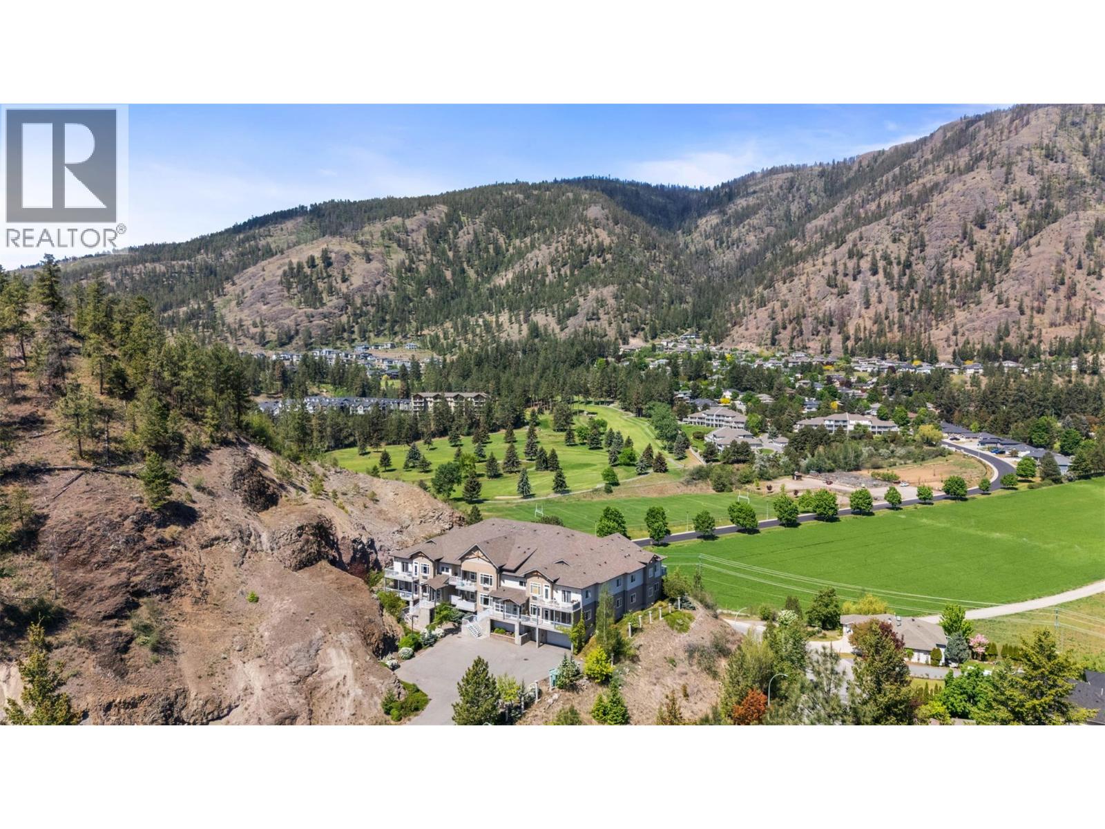 2523 Shannon View Drive Unit# 204