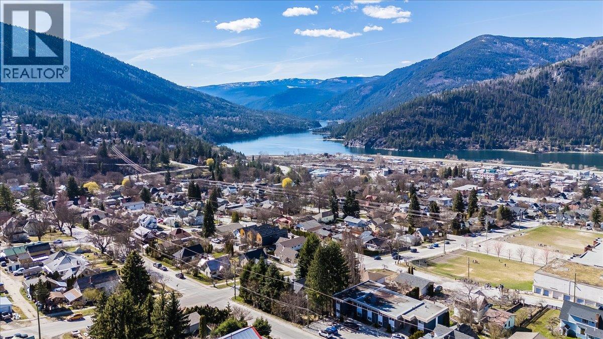 605 & 607 Gore Street