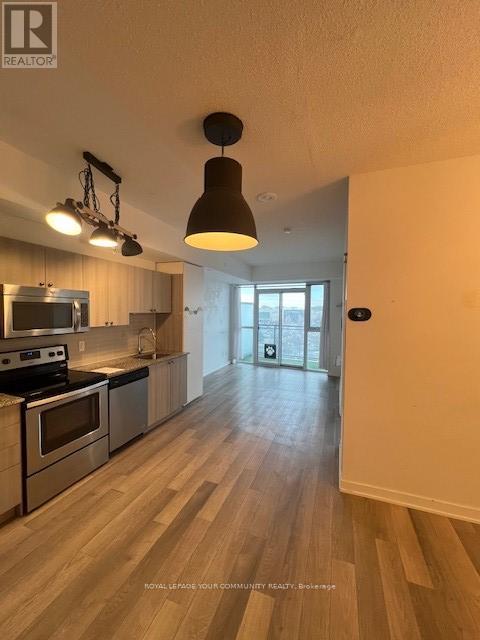 401 - 16 MCADAM AVENUE