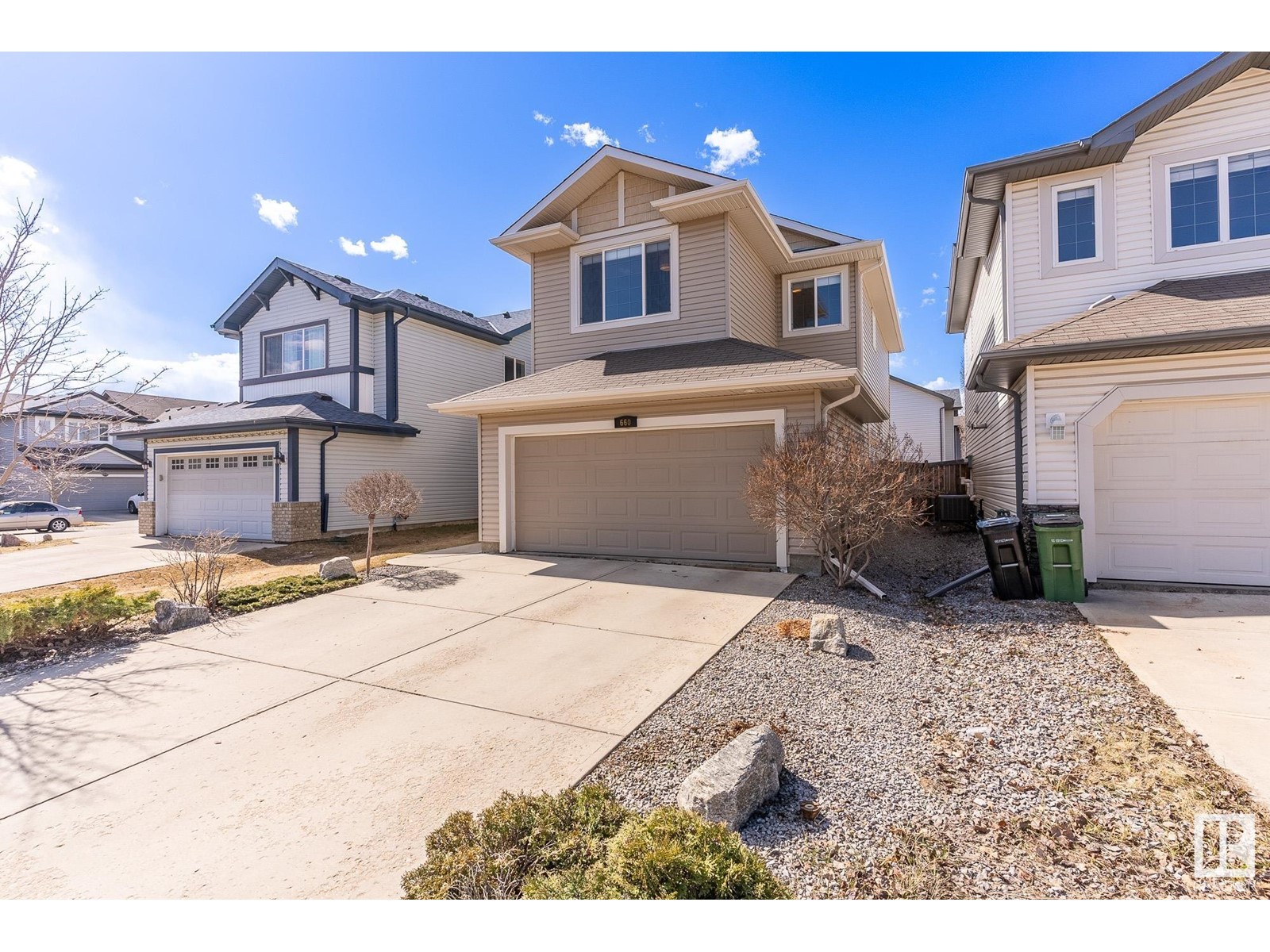 660 171 ST SW