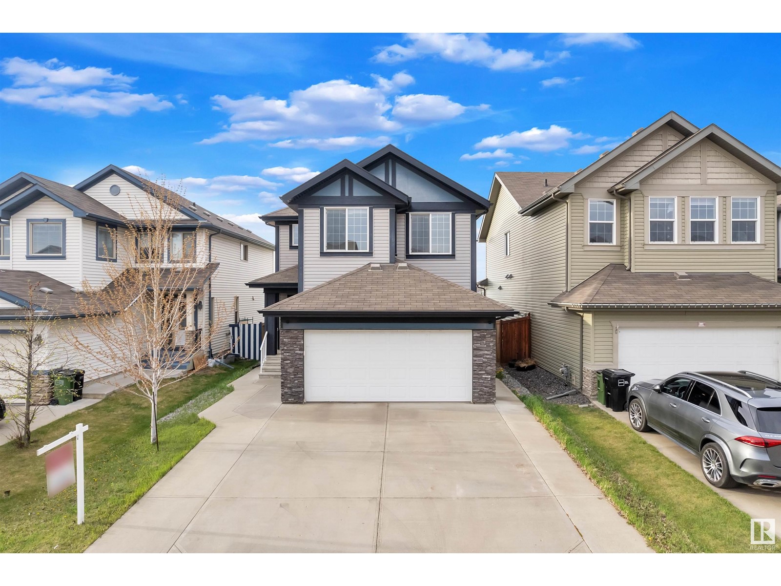 2926 17A AV NW