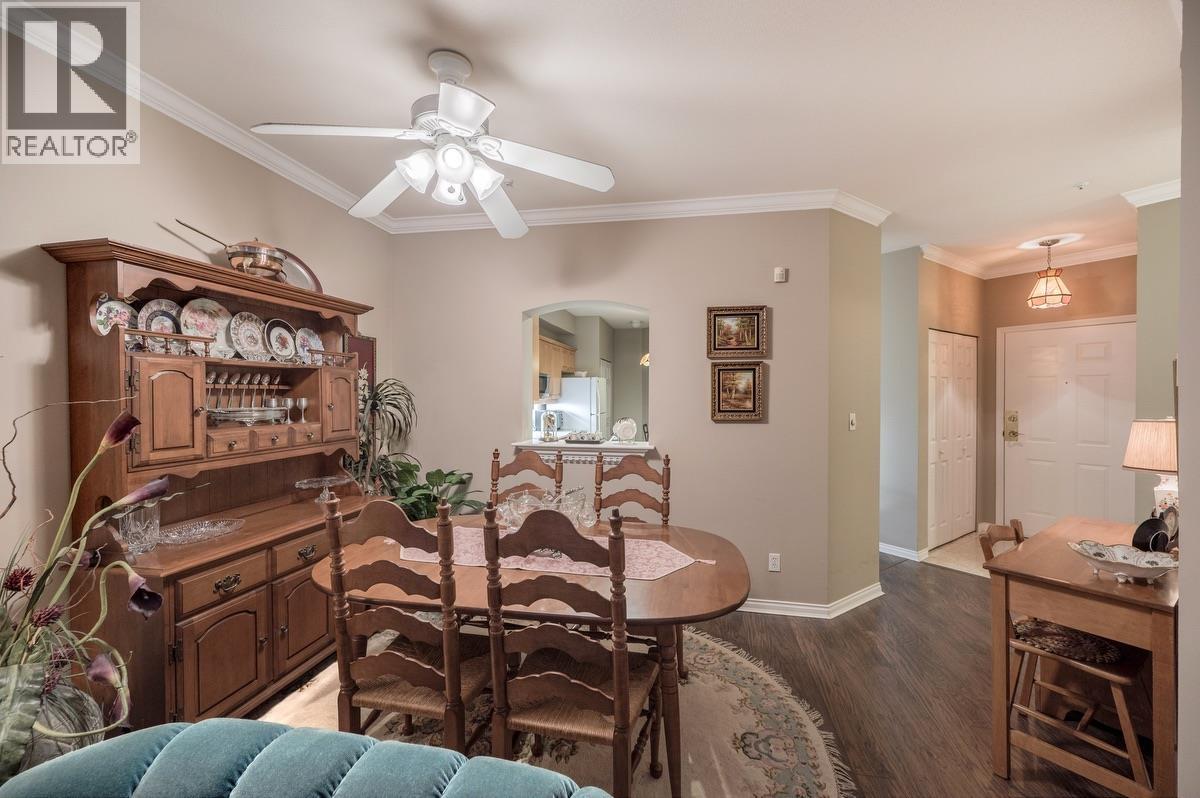 320 3098 GUILDFORD WAY