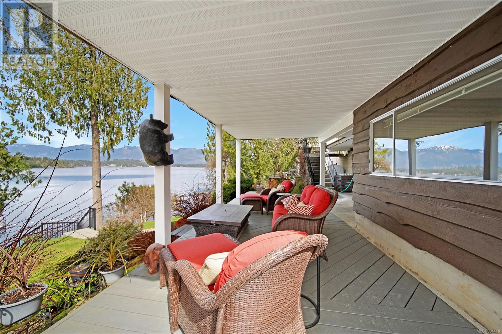 10124 Stirling Arm Cres