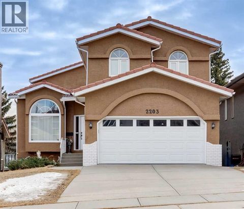2203 Sirocco Drive SW Calgary AB T3H2T9