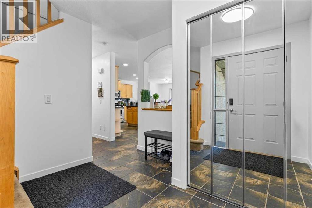 57 Everwillow Boulevard SW