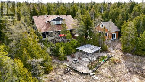 205 EAGLE ROAD Northern Bruce Peninsula ON N0H2R0