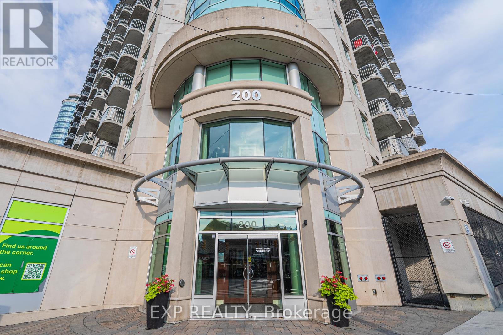 302 - 200 RIDEAU STREET