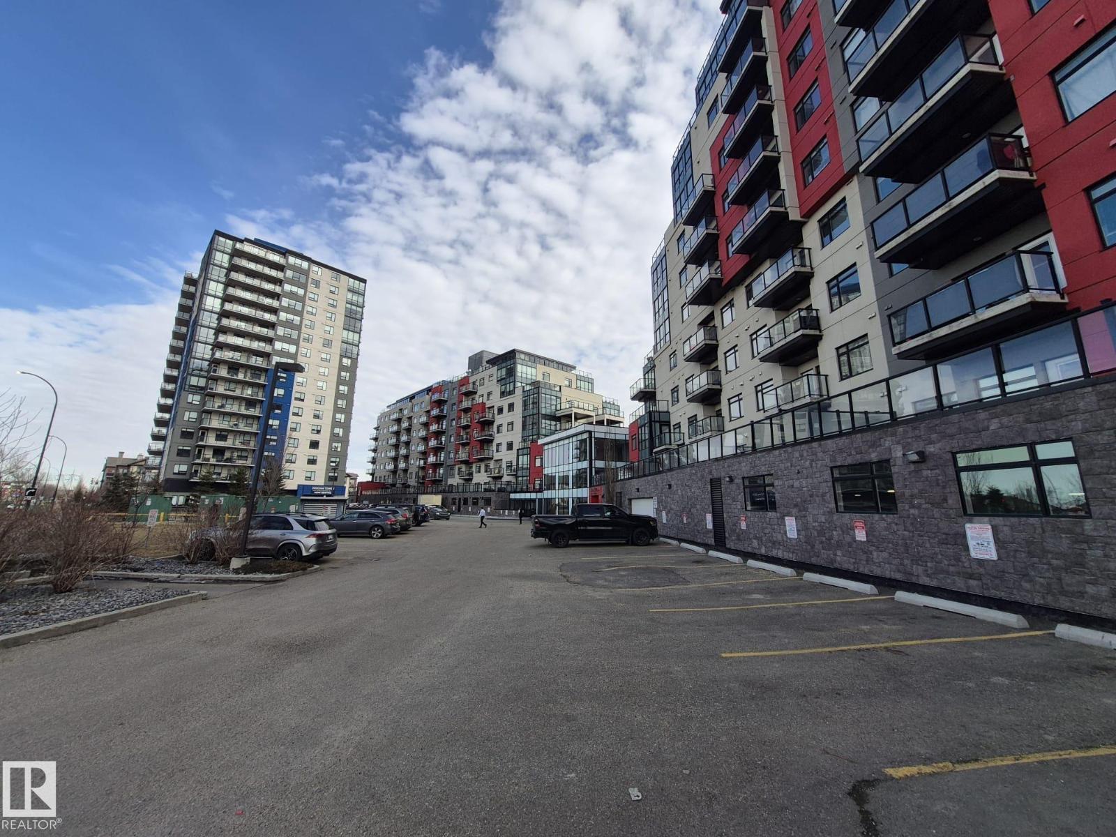 #229 5151 Windermere BV SW