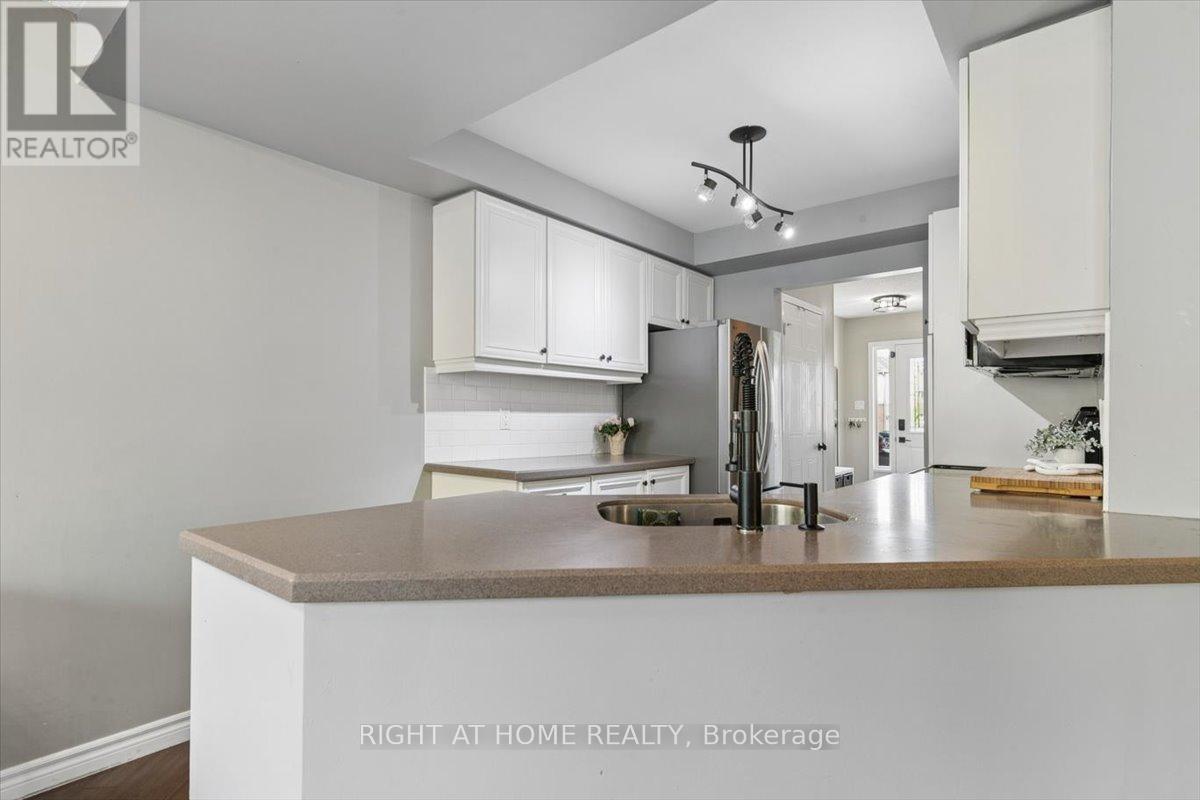 22 - 2960 HEADON FOREST DRIVE