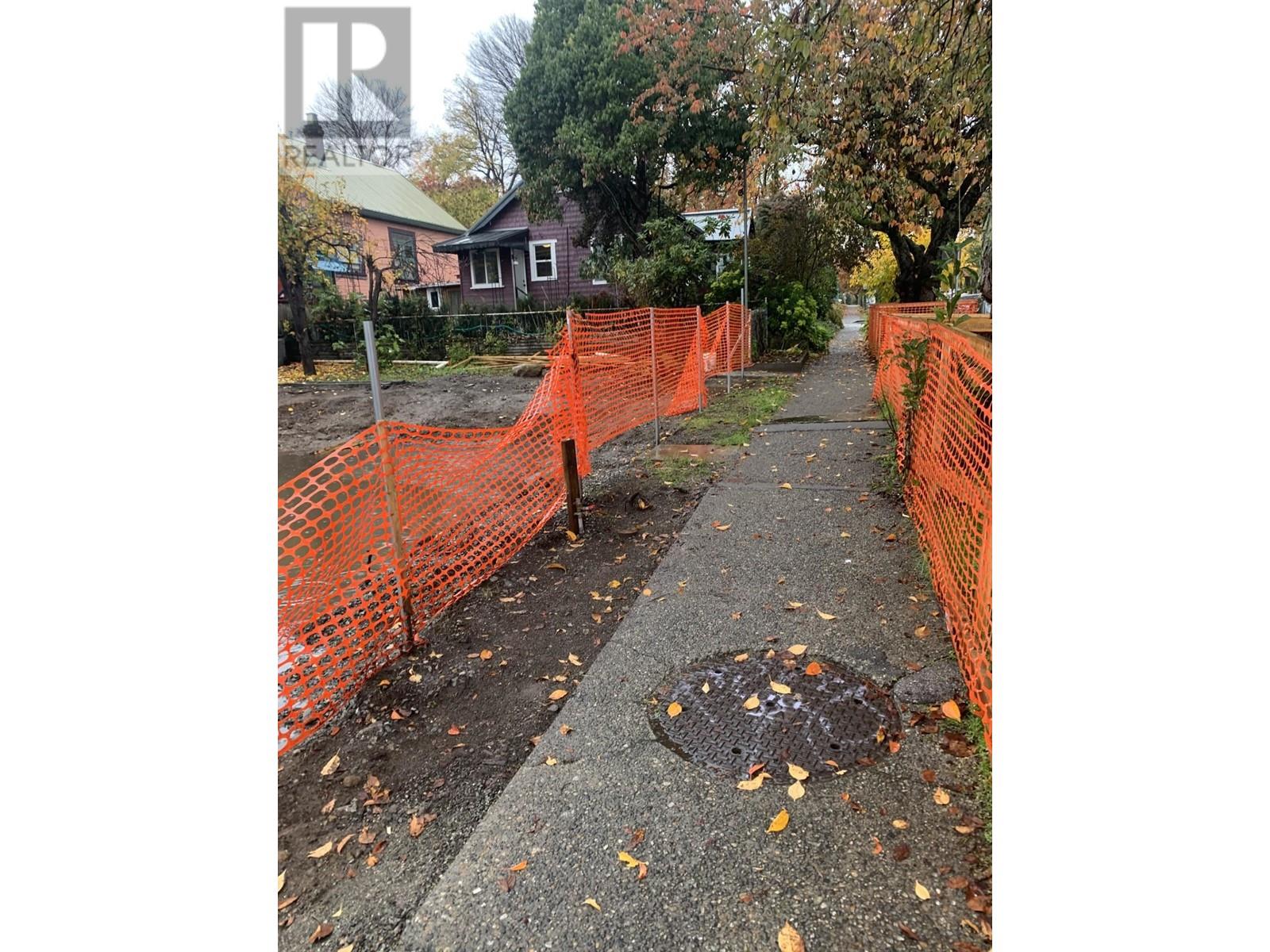 739 VERNON DRIVE