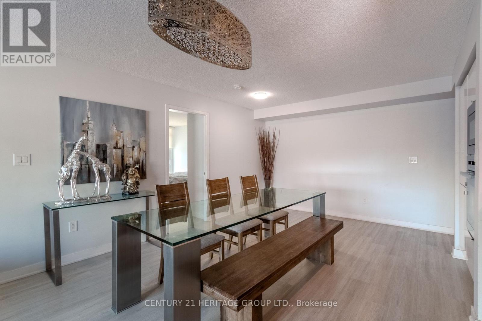 303 - 151 DAN LECKIE WAY