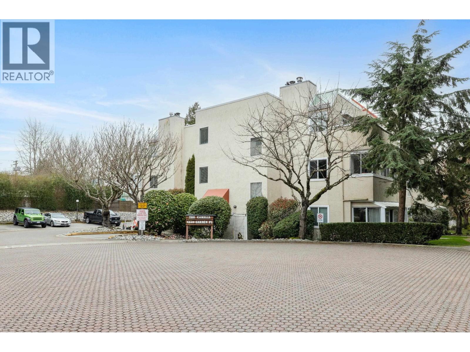 146 1440 GARDEN PLACE