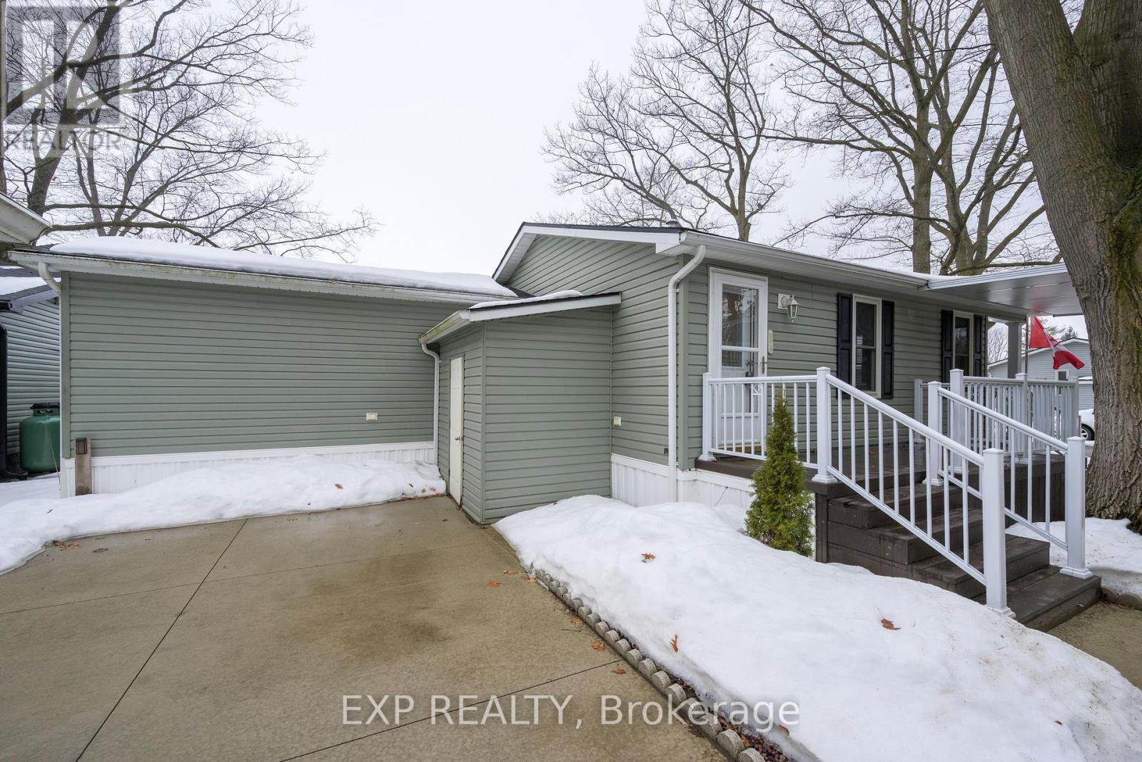 51 - 22790 AMIENS ROAD