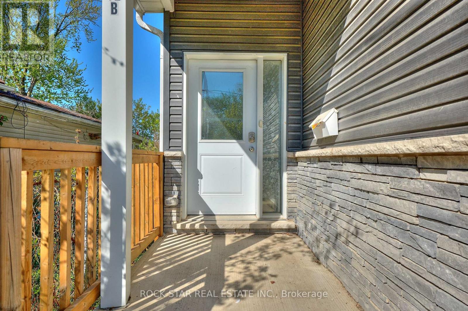 52B MERIGOLD STREET
