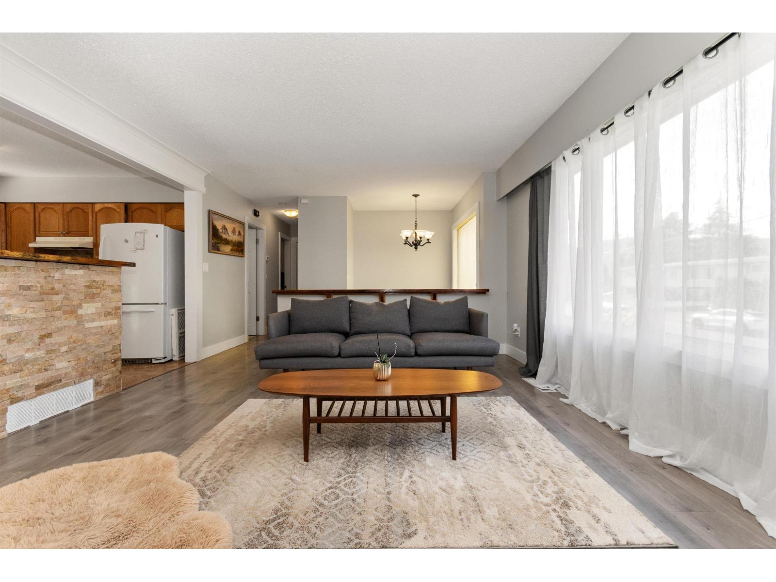 9476 PAULA CRESCENT|Chilliwack Proper East