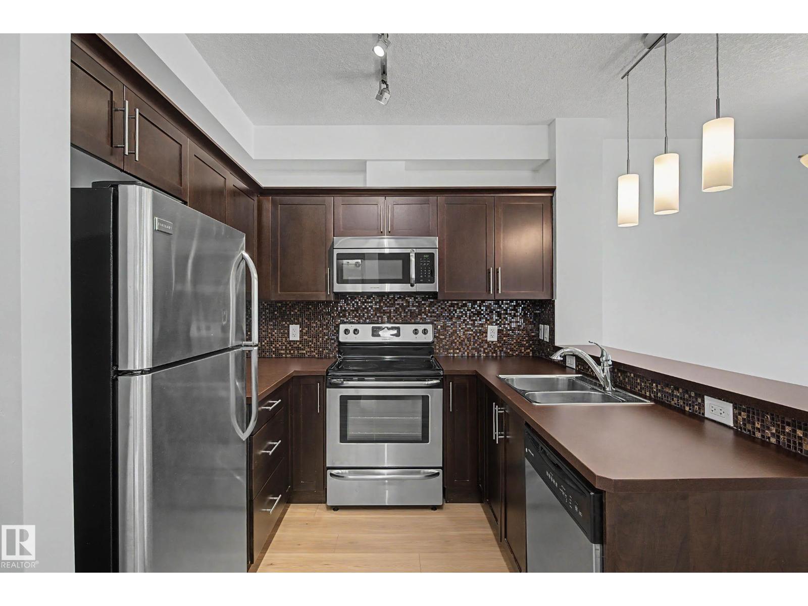 #123 2584 ANDERSON WY SW
