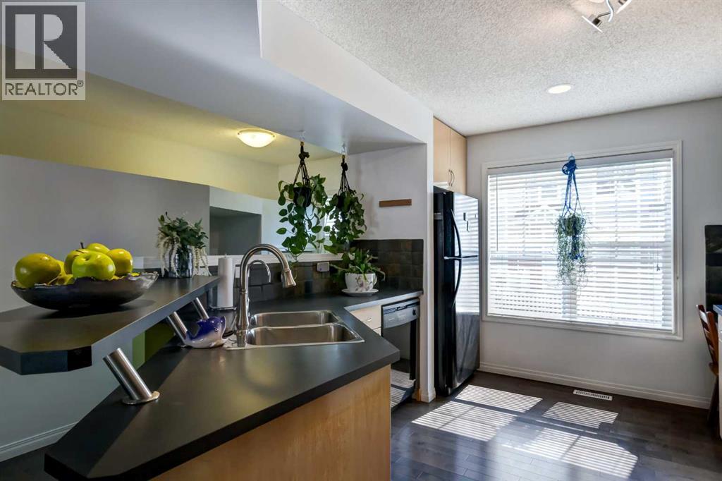 3240 New Brighton Gardens SE