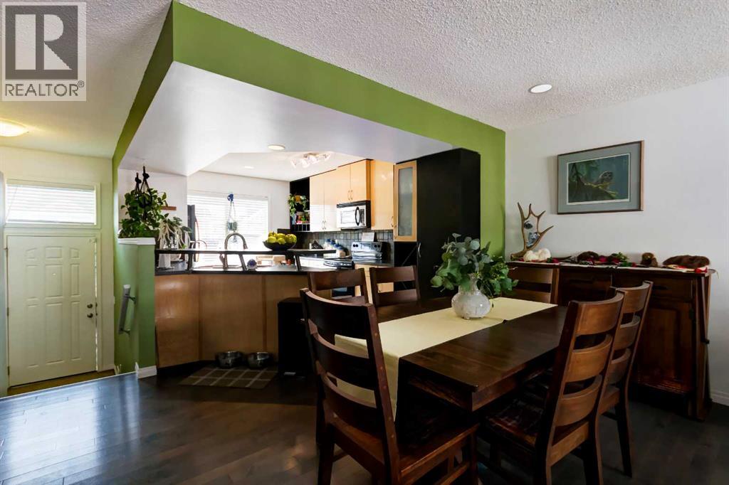 3240 New Brighton Gardens SE