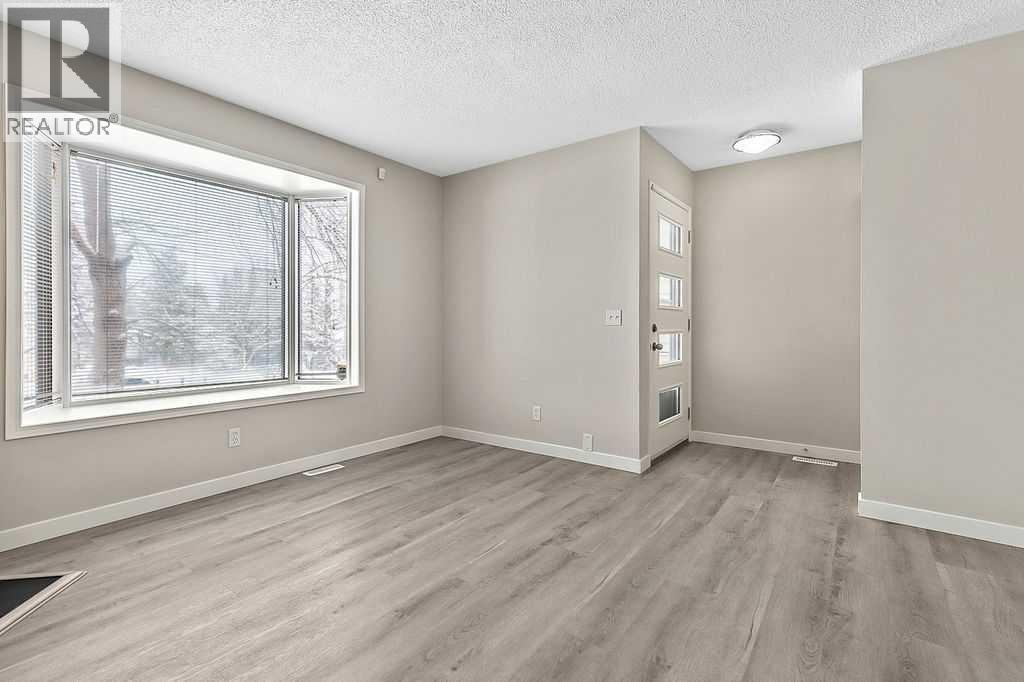 129 Berwick Drive NW