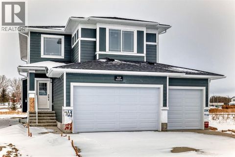 707 Mandalay Avenue Carstairs AB T0M0N0
