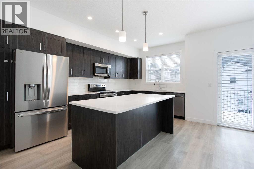 438 Copperstone Manor SE