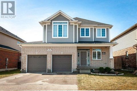 13 BROWN STREET Stratford ON N5A0B8