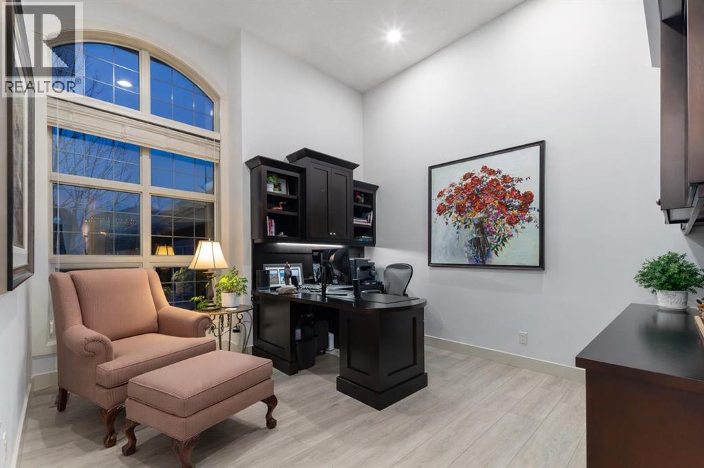 551 Evergreen Circle SW