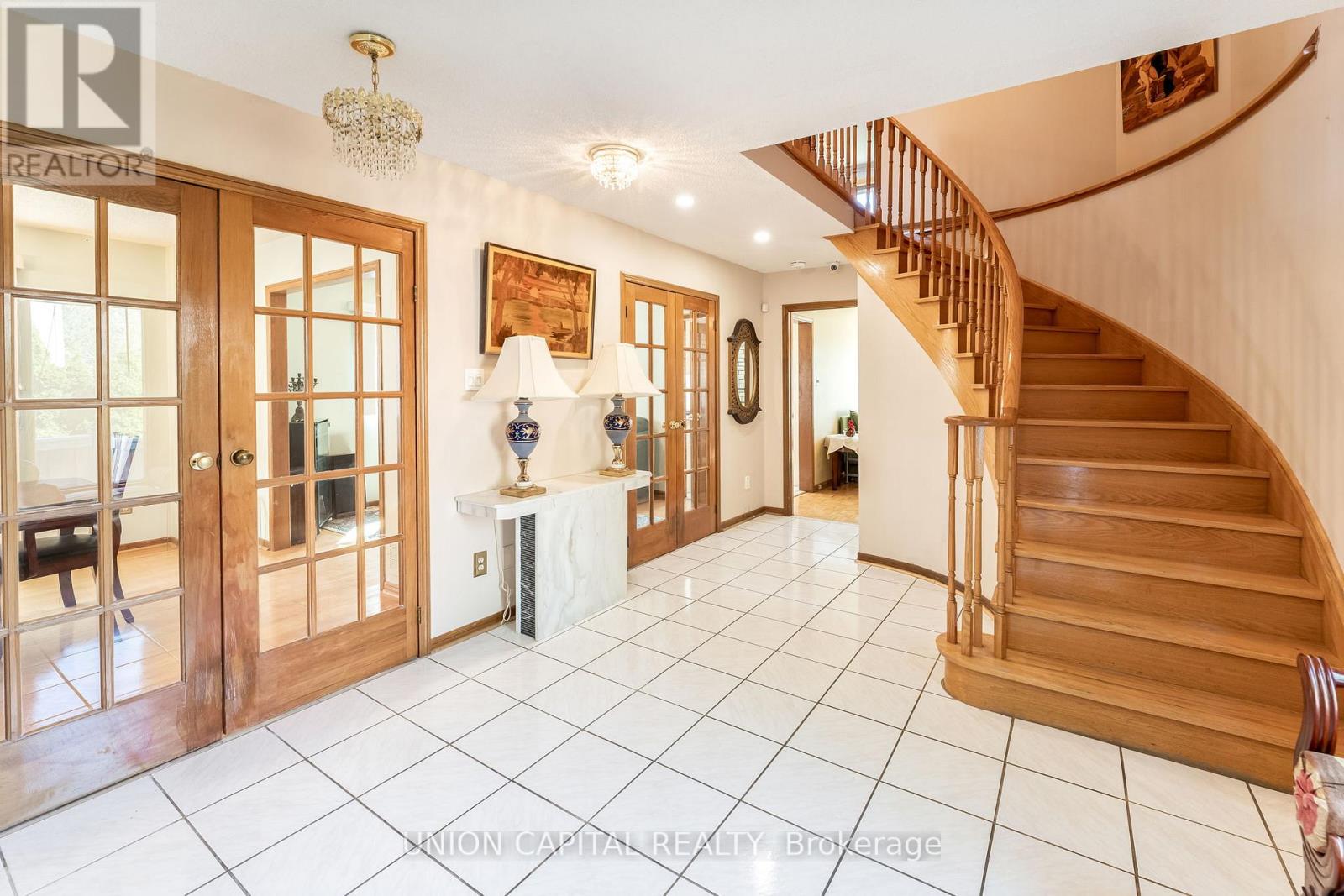 14 RODWELL COURT
