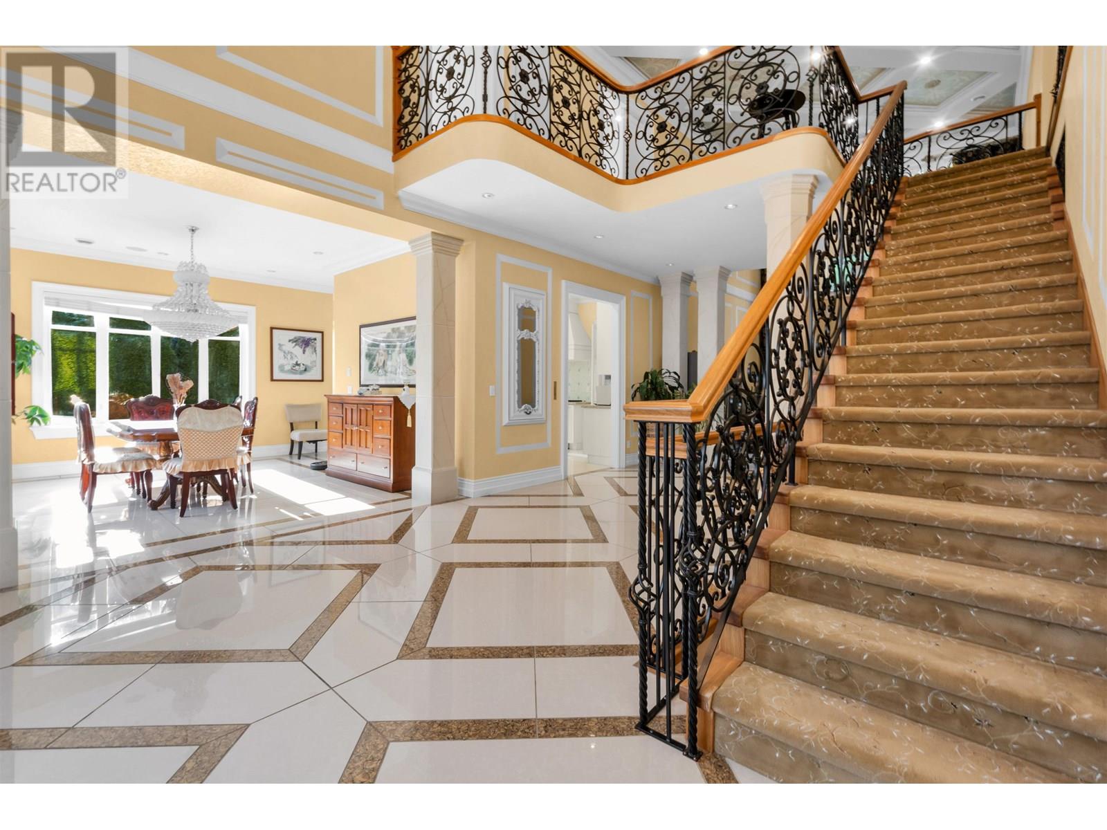 8233 GOVERNMENT ROAD