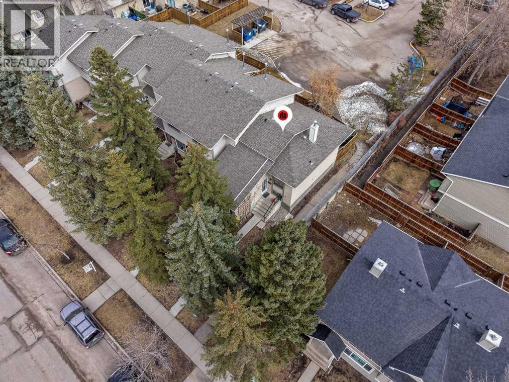 115 Deerfield Drive SE