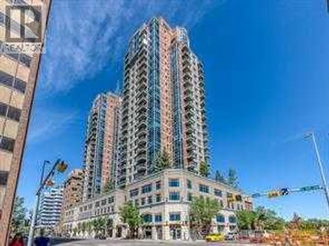 807, 910 5 Avenue SW Calgary AB T2P0C3