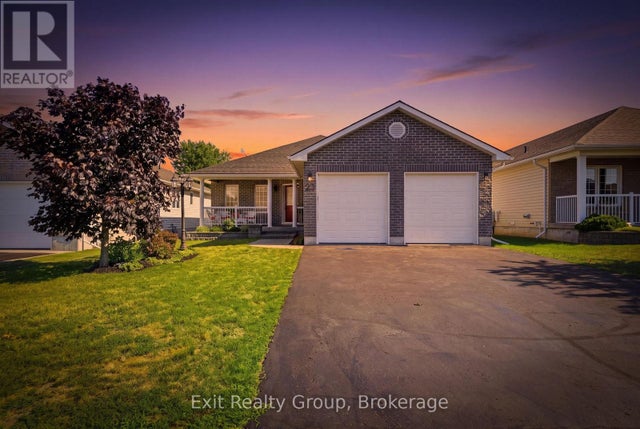 23 MOUNT GROVE CRESCENT