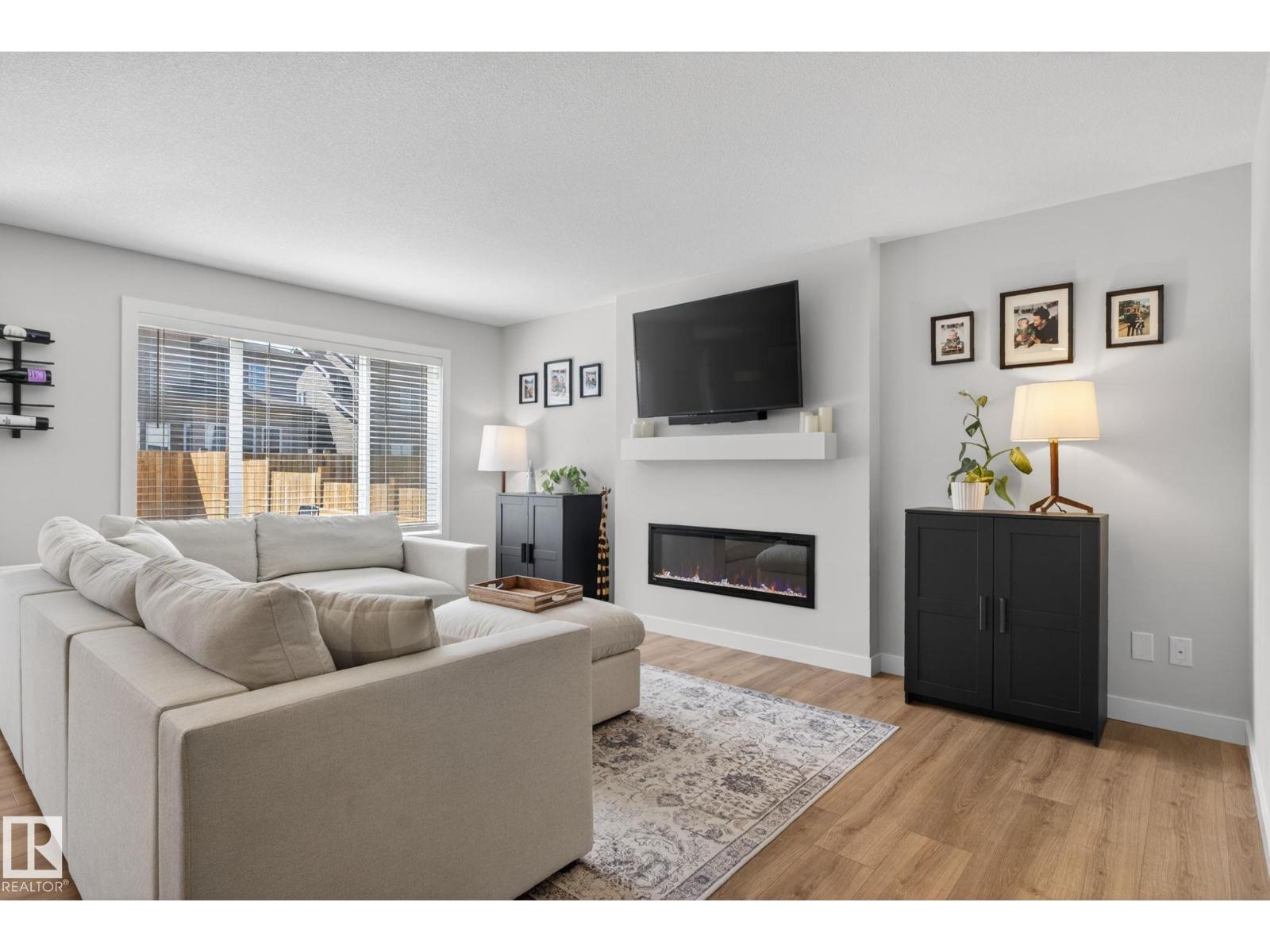 77 PENN PL