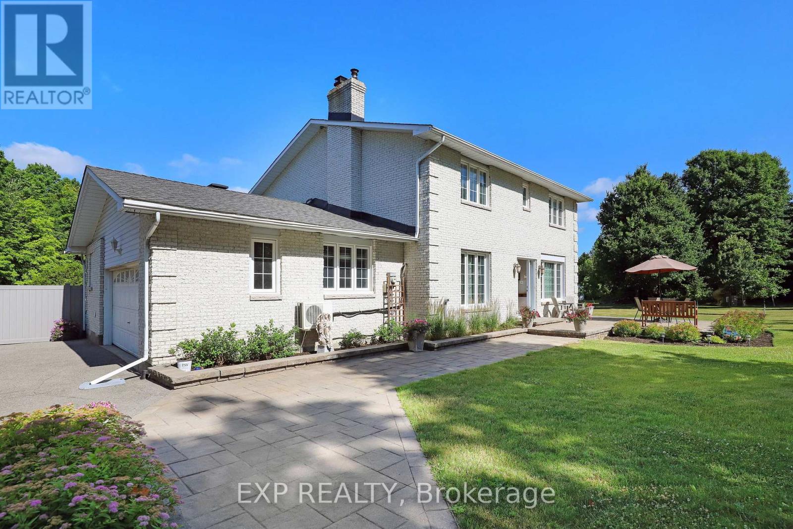 6385 THIRD LINE ROAD