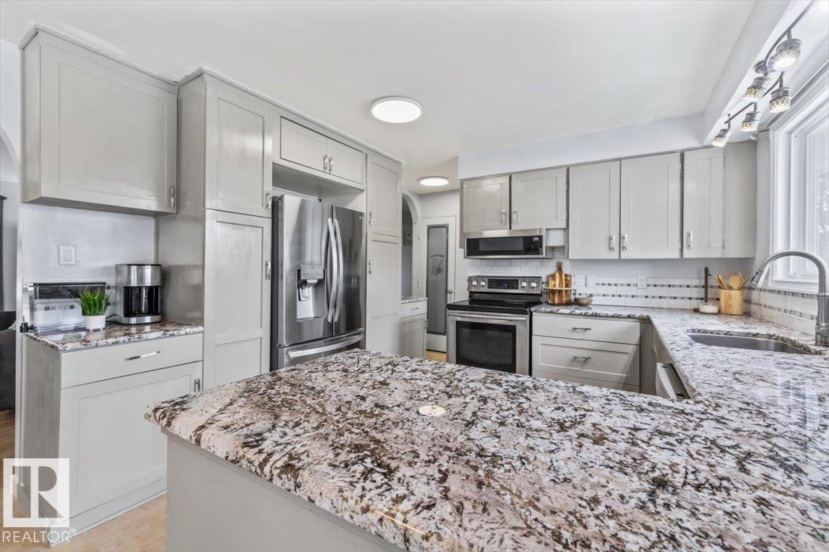 9304 128A AV NW
