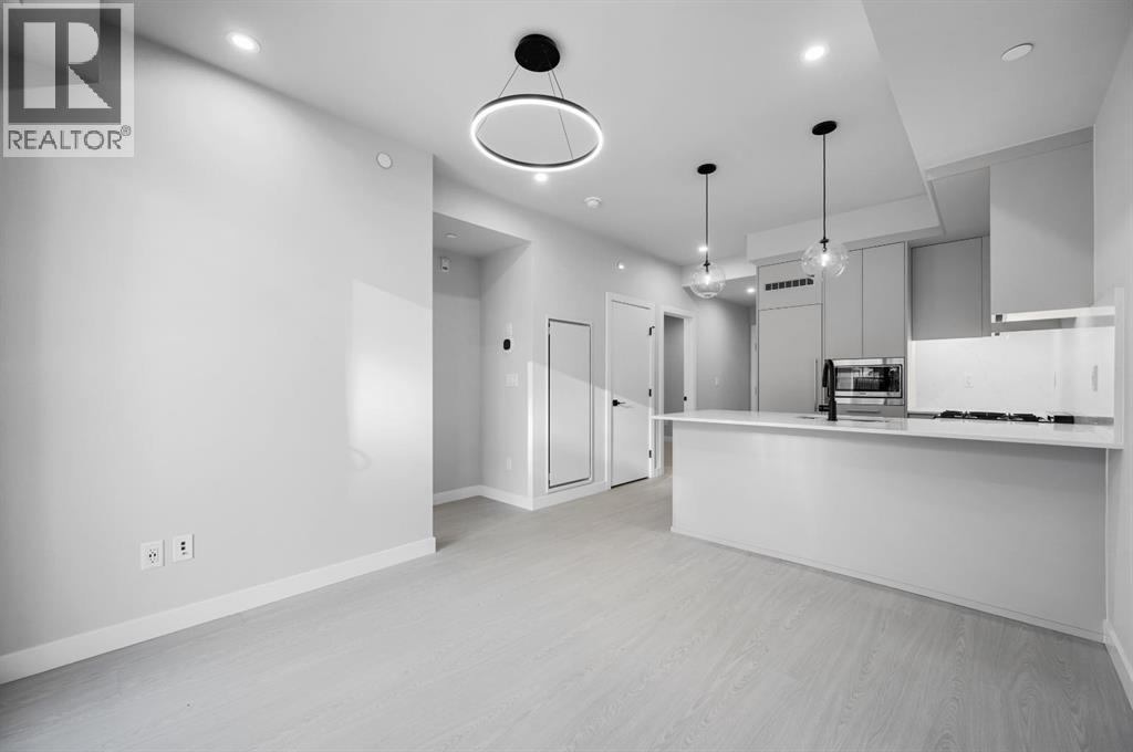 307, 8375 Broadcast Avenue SW