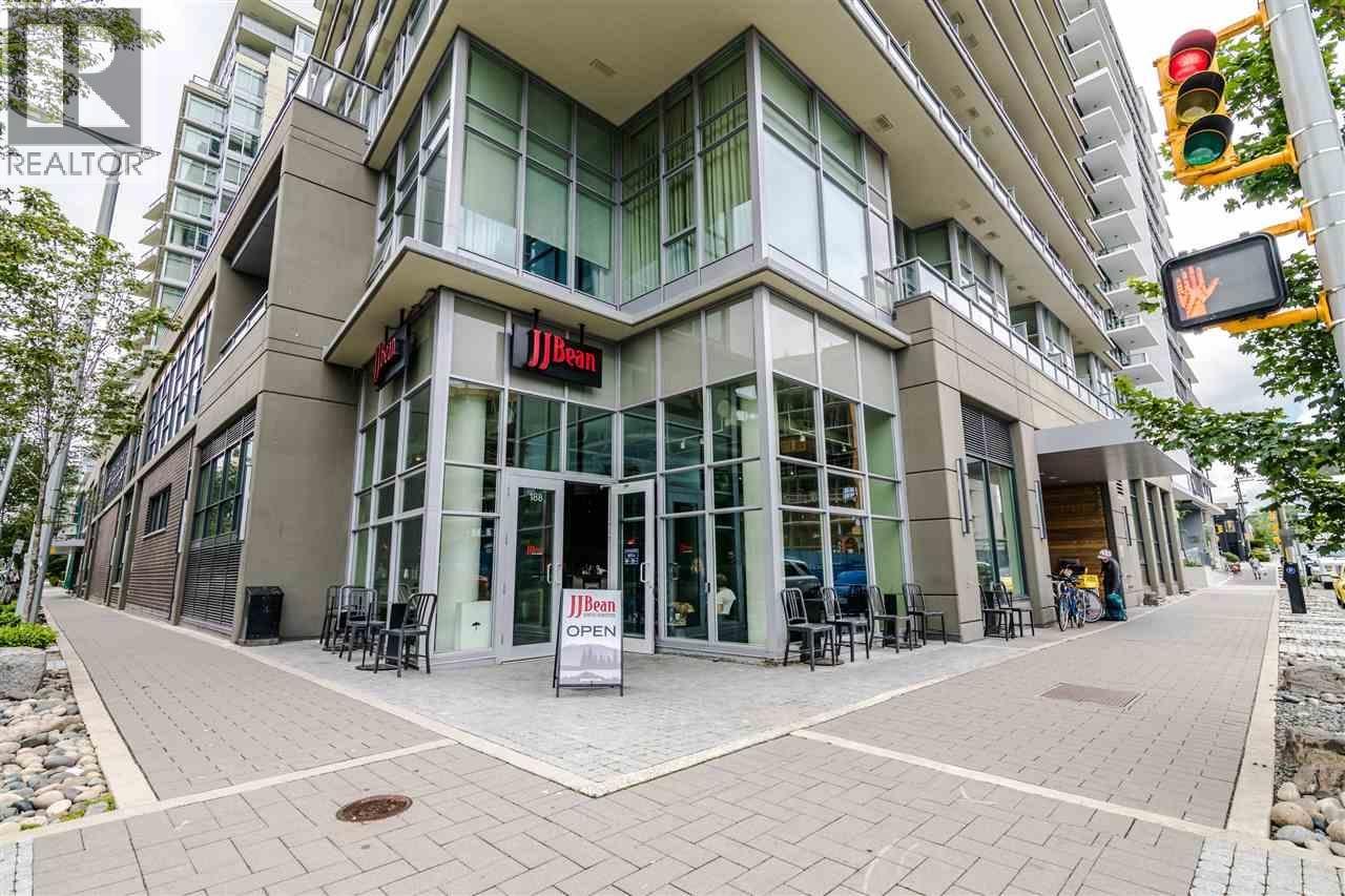 1401 1708 COLUMBIA STREET