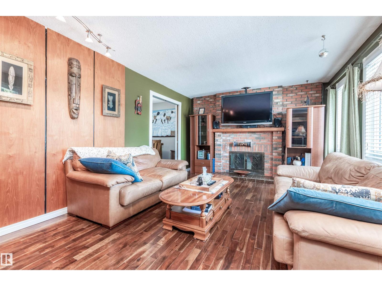 17 GLENGARRY CR