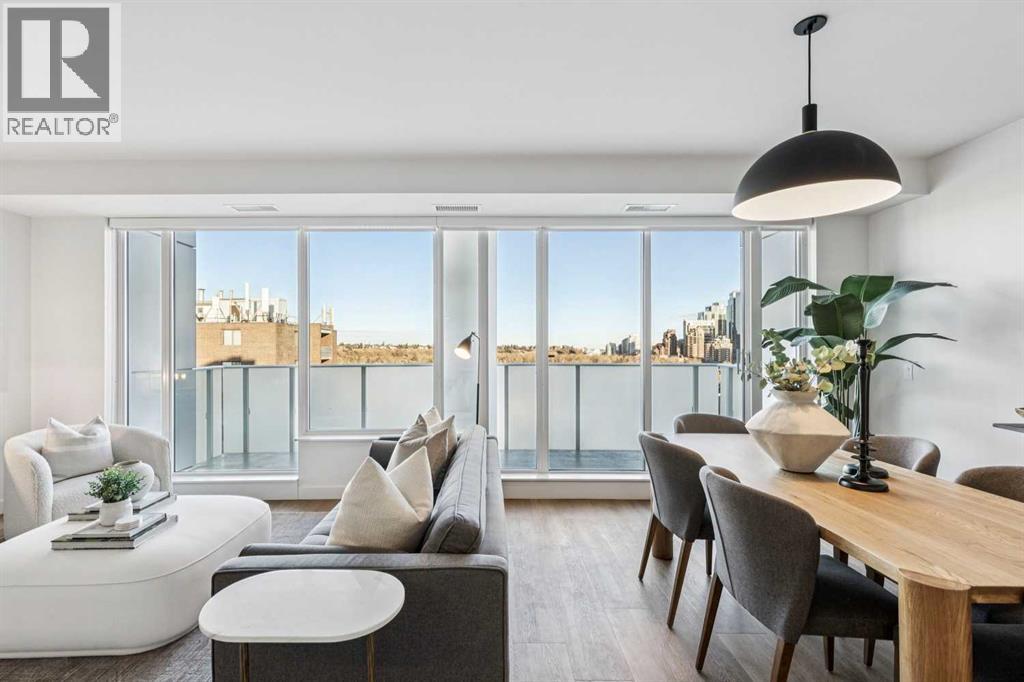 1004, 1107 Gladstone Road NW