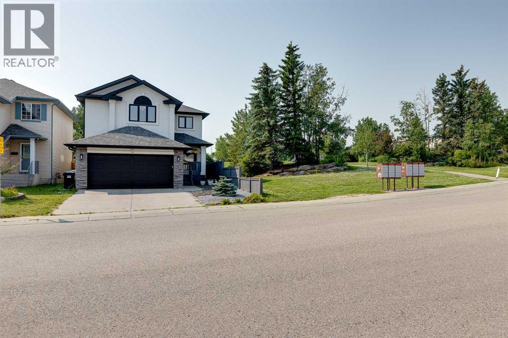 11 Citadel Meadow Grove NW