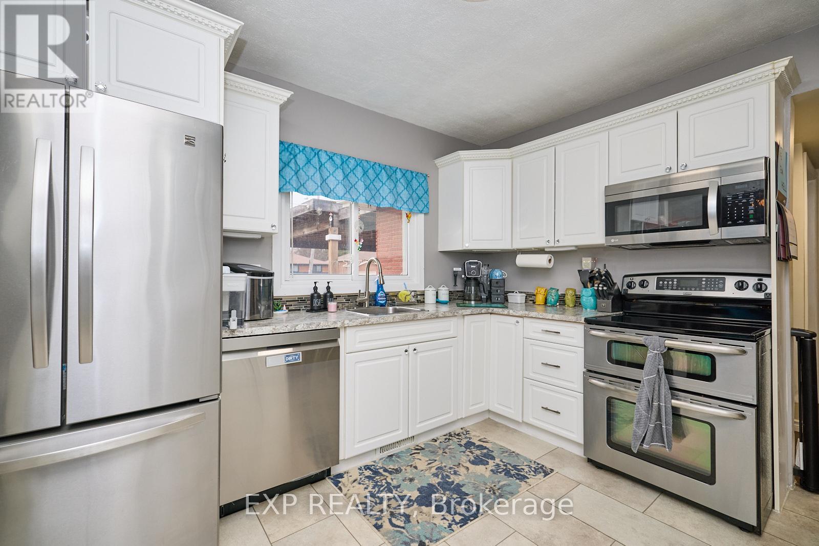 42 LOUTH STREET
