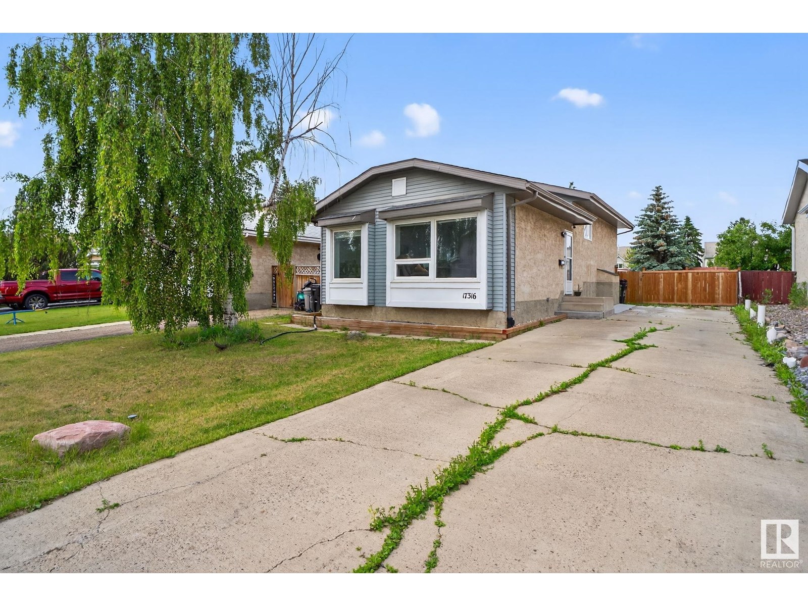 17316 94A AV NW