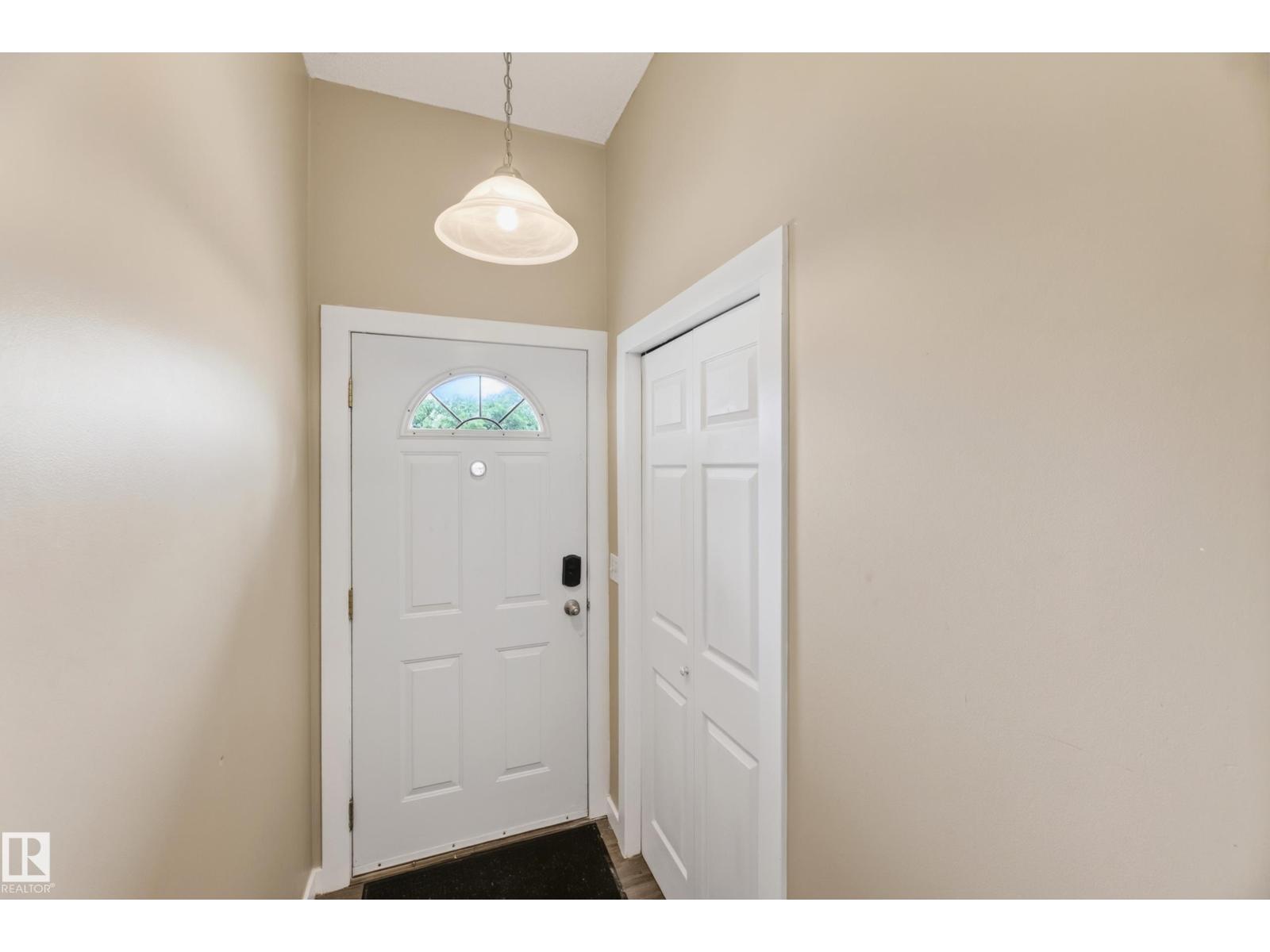 1906 65 ST NW