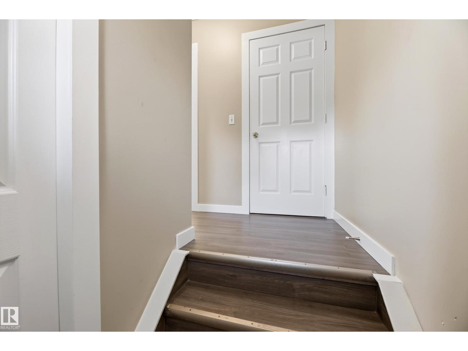 1906 65 ST NW